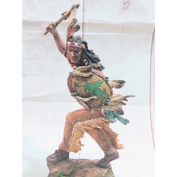 Vtg Statue Of Native American War Chief - Picture 3 of 9